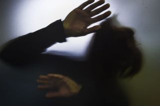 Solidní prznitel? Jak české soudy posuzují pachatele sexualizovaného násilí - Novinky